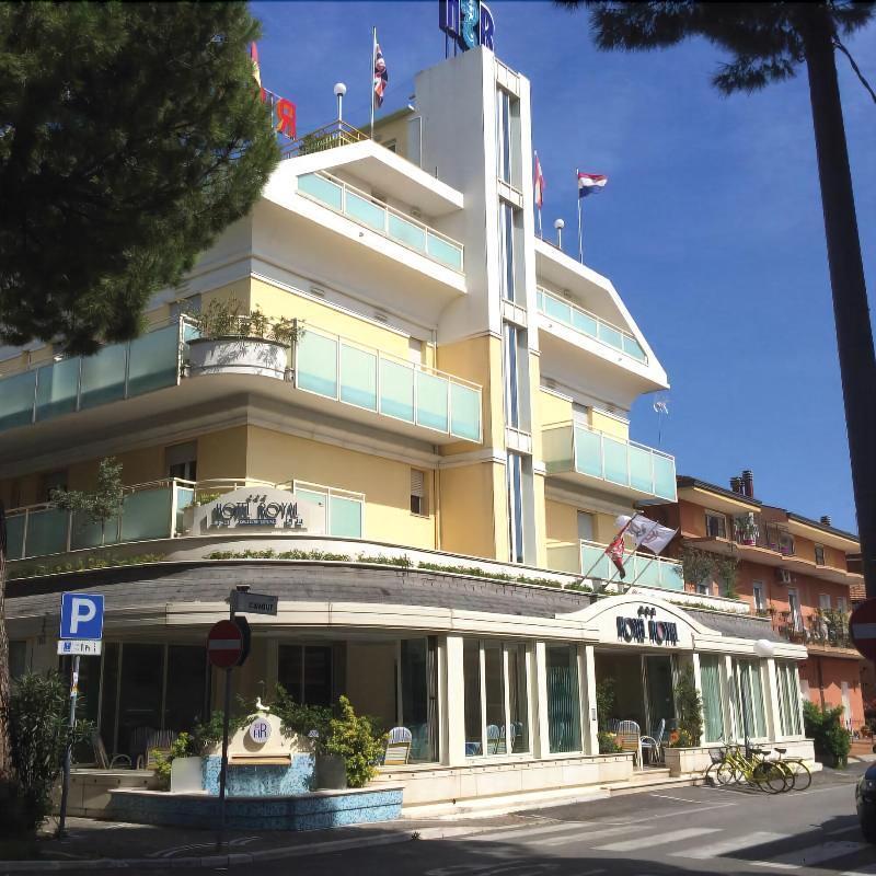 מיסאנו אדריאטיקו Hotel Royal מראה חיצוני תמונה