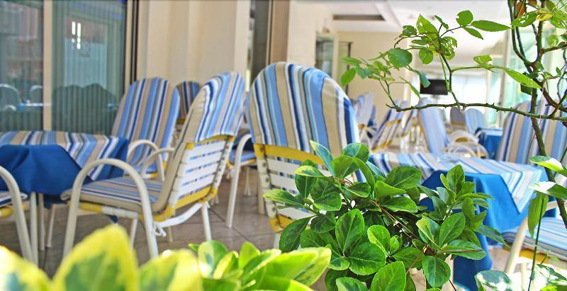 מיסאנו אדריאטיקו Hotel Royal מראה חיצוני תמונה