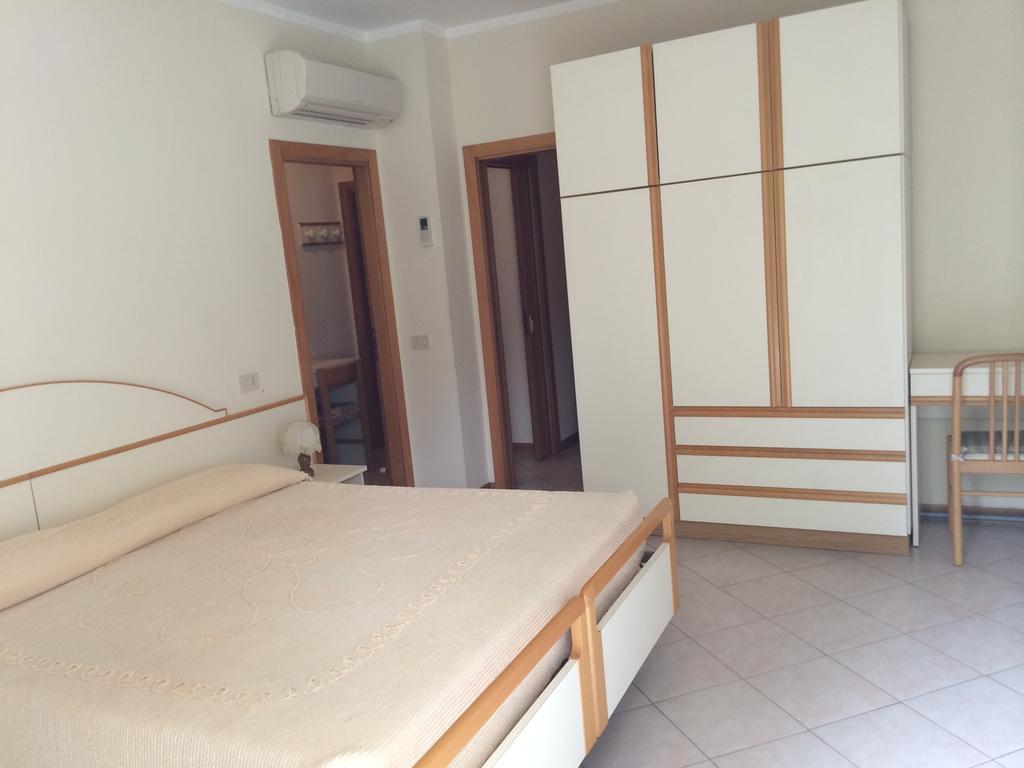 מיסאנו אדריאטיקו Hotel Royal חדר תמונה